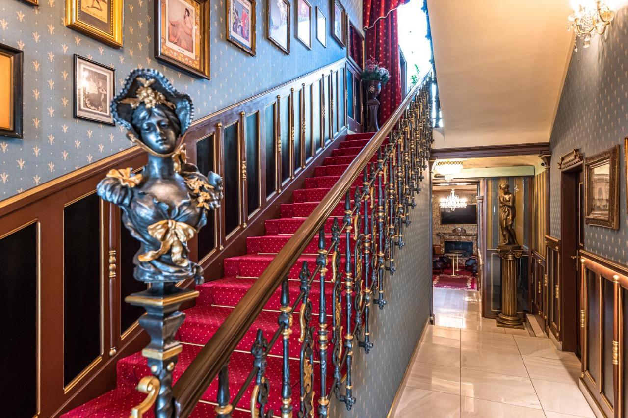 Hotel Hastal Prague Old Town Esterno foto
