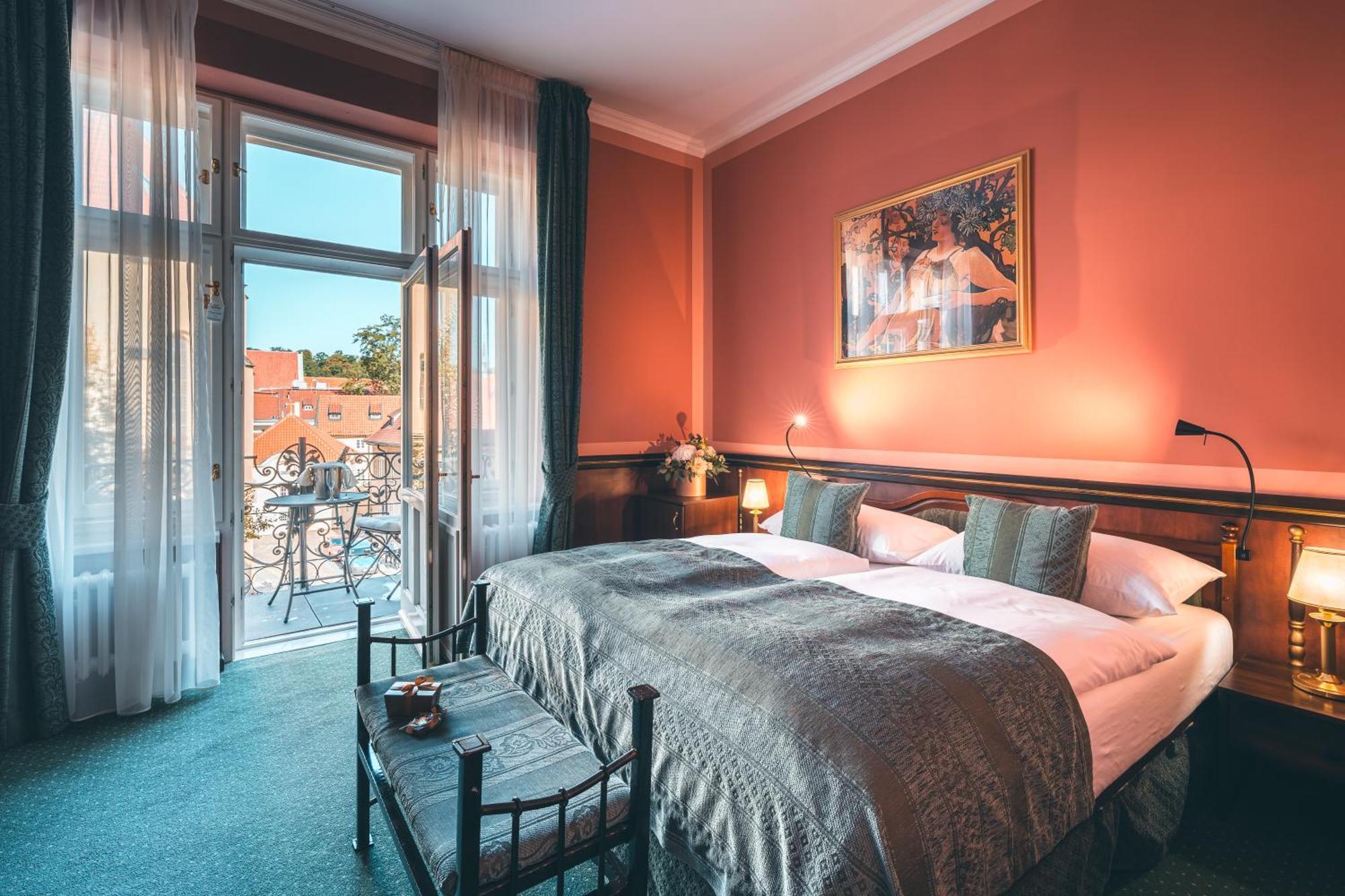 Hotel Hastal Prague Old Town Esterno foto