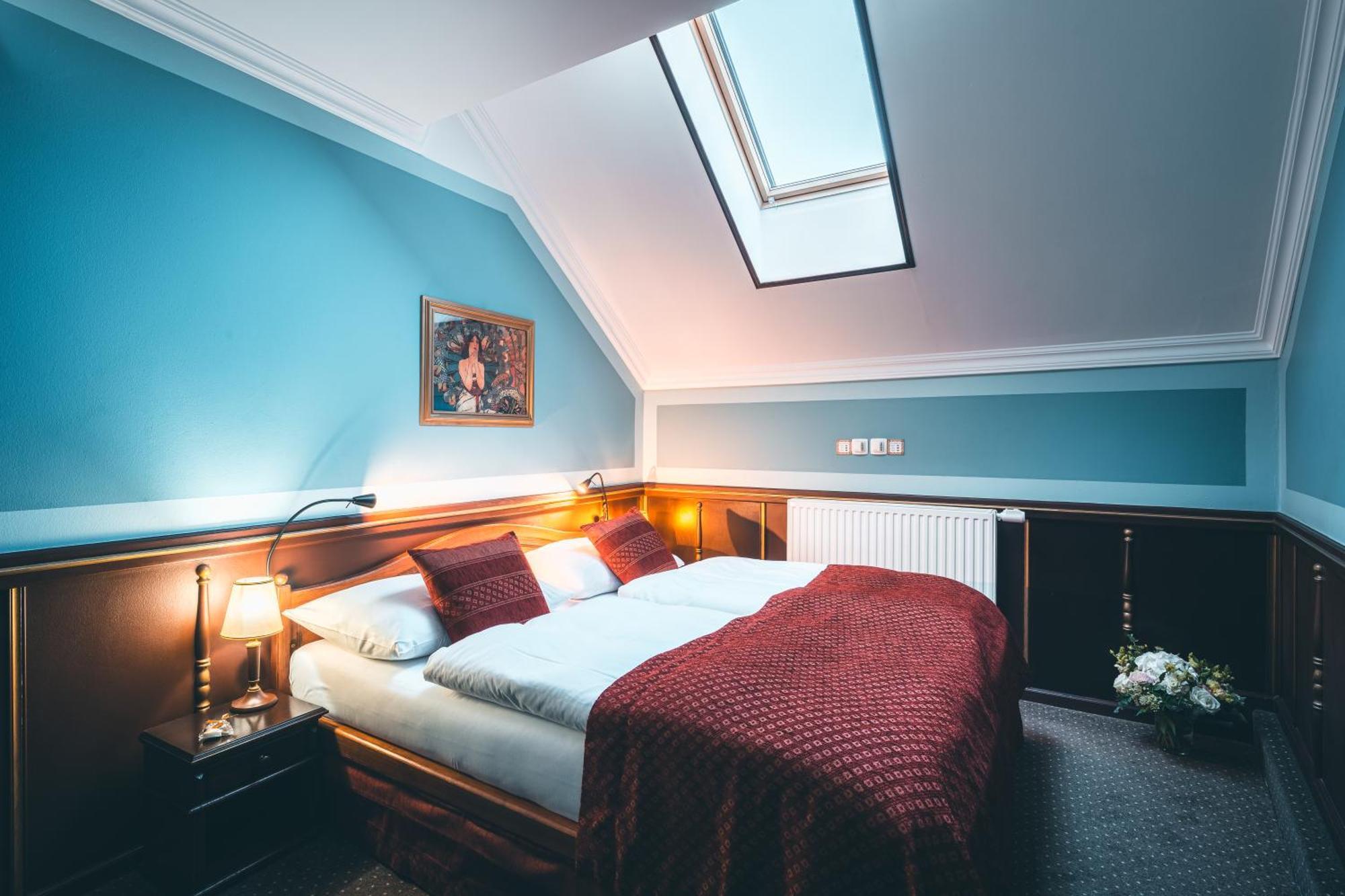 Hotel Hastal Prague Old Town Esterno foto