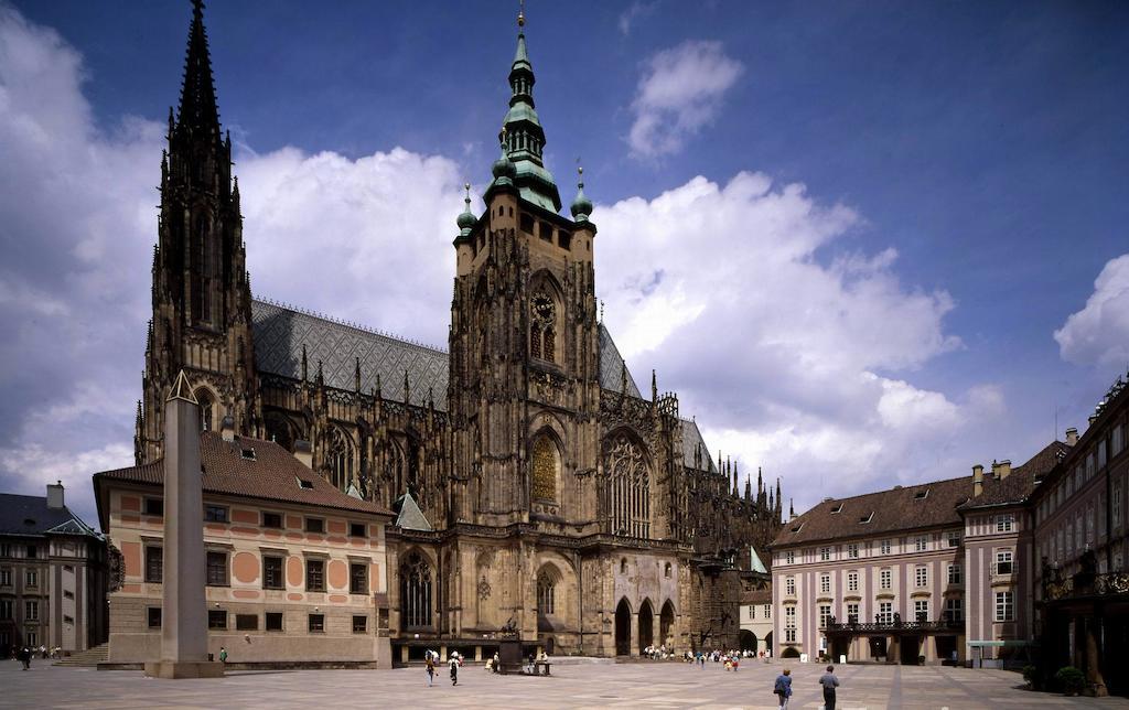 Hotel Hastal Prague Old Town Esterno foto