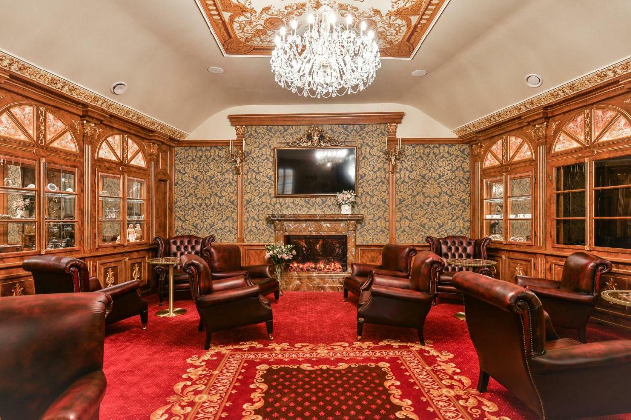 Hotel Hastal Prague Old Town Esterno foto